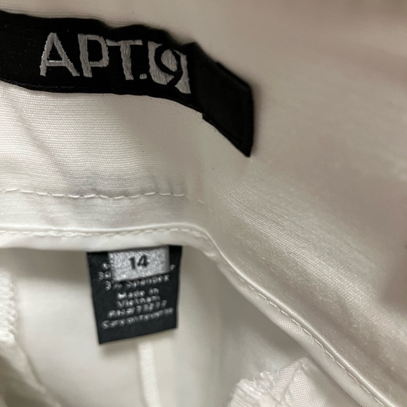 Apt 9 Bermuda Shorts, new size L - Picture 5 of 8